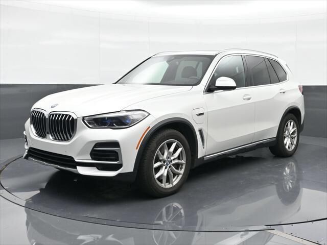 2023 BMW X5 xDrive45e — photo 1 of 7
