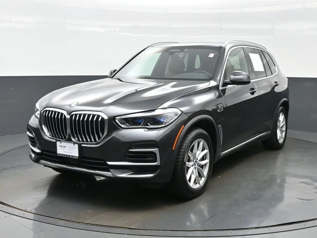 2023 BMW X5 xDrive45e — photo 1 of 13