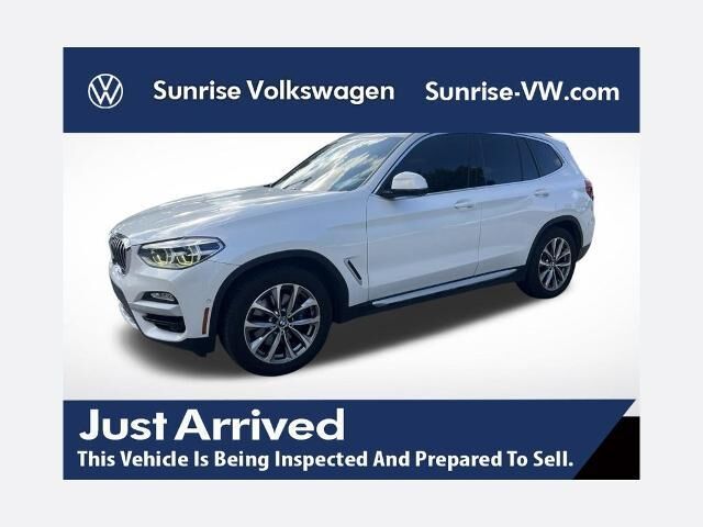 2019 BMW X3 sDrive30i — photo 1 of 52