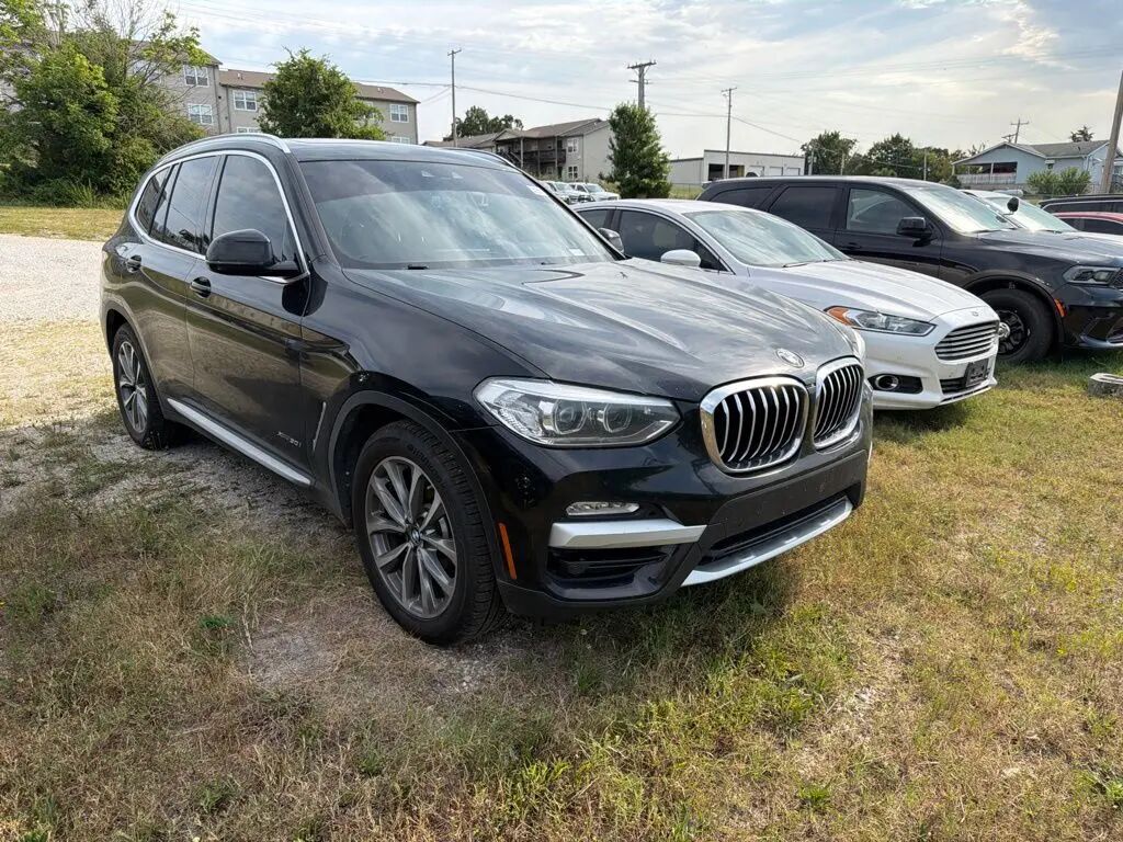 2018 BMW X3 xDrive30i — photo 1 of 13