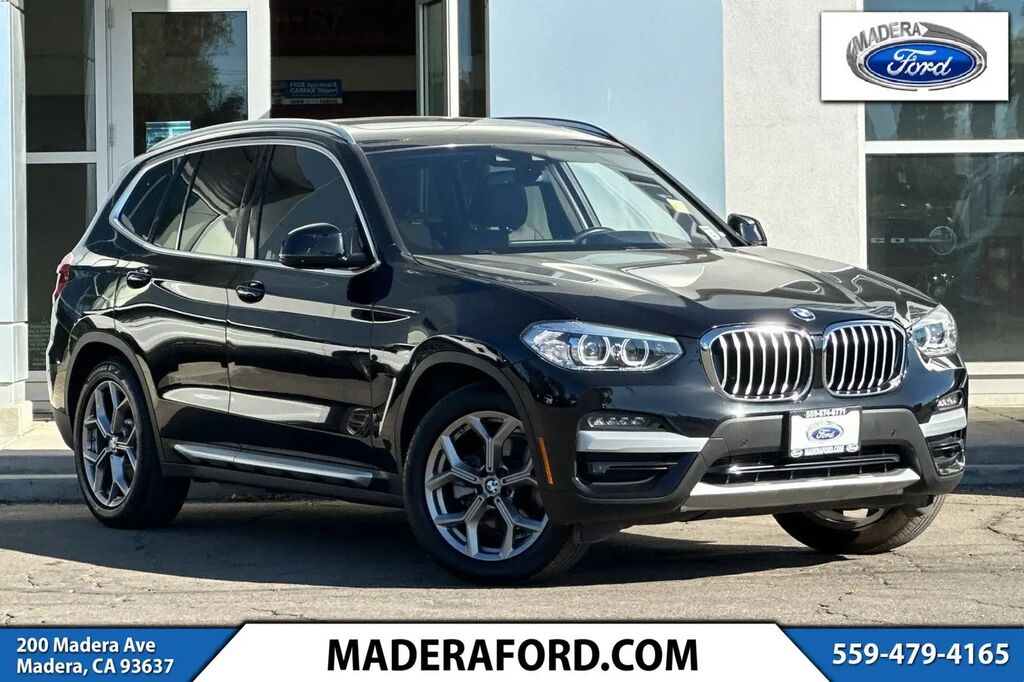 2021 BMW X3 xDrive30i — photo 1 of 16