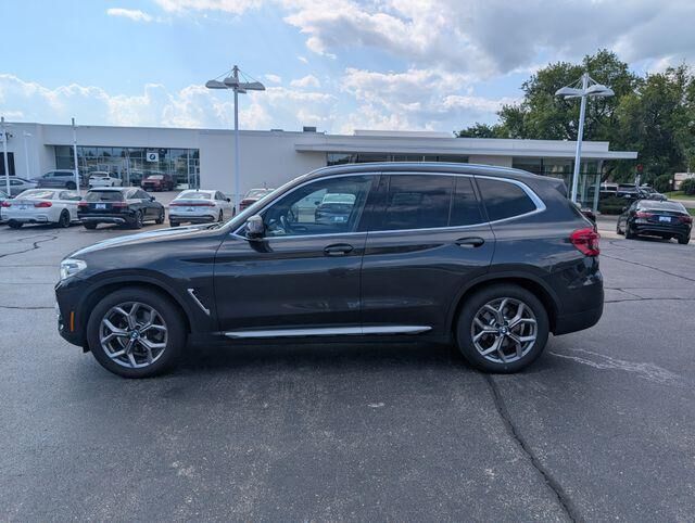 2021 BMW X3 xDrive30i — photo 1 of 13