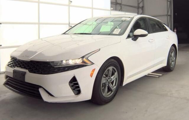 2022 Kia K5 LXS