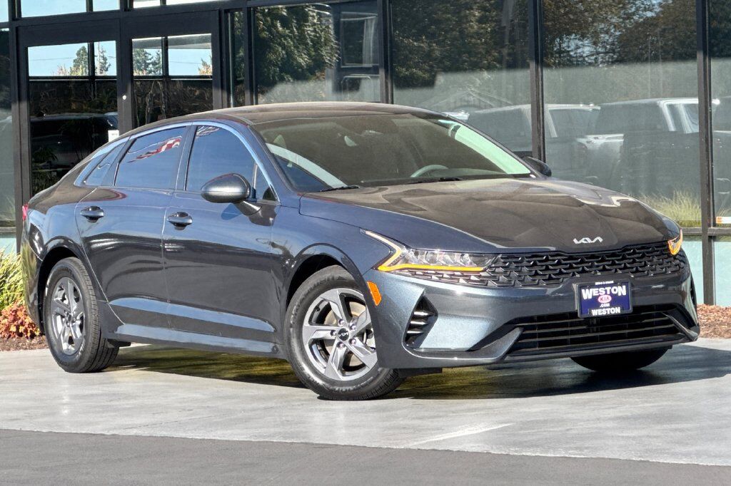 2023 Kia K5 LXS — photo 1 of 13