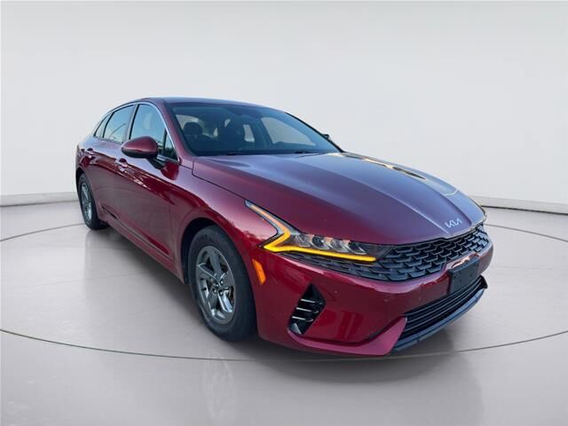 2022 Kia K5 LXS — photo 1 of 8