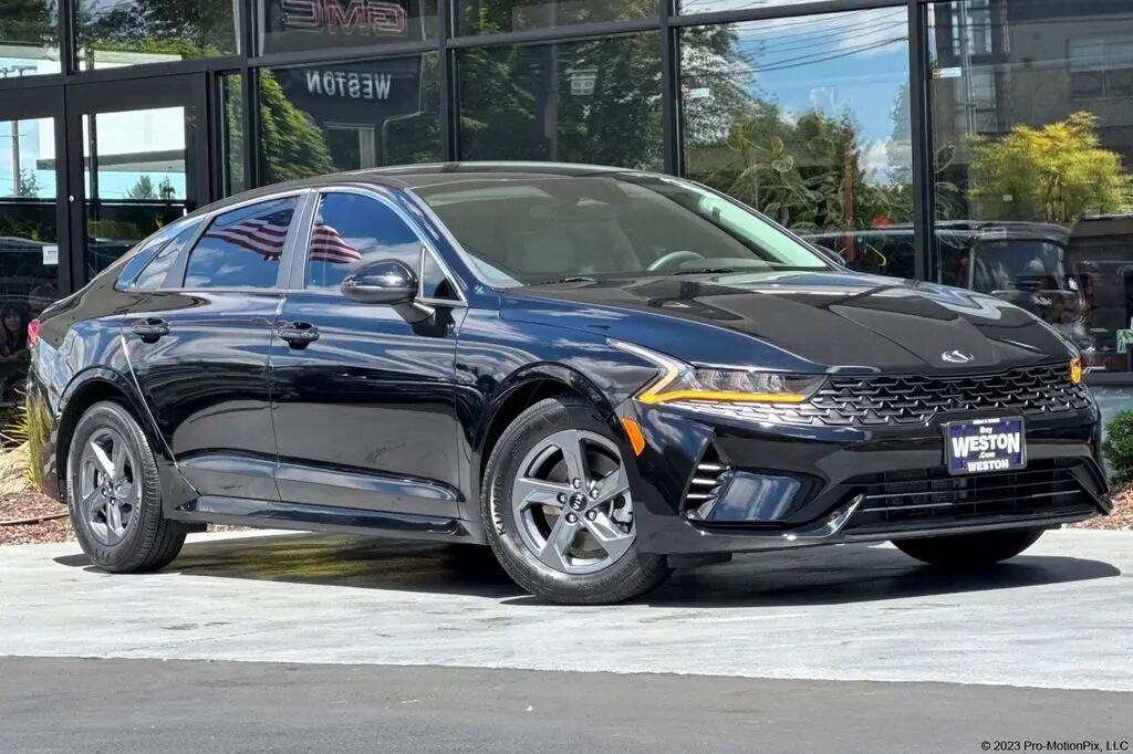 2021 Kia K5 LXS — photo 1 of 26