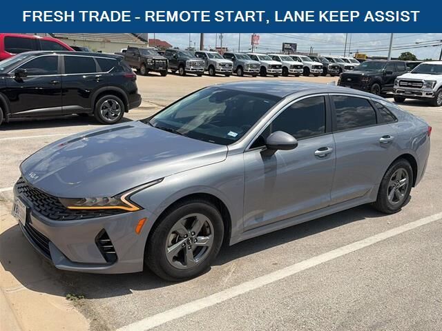 2022 Kia K5 LX — photo 1 of 26