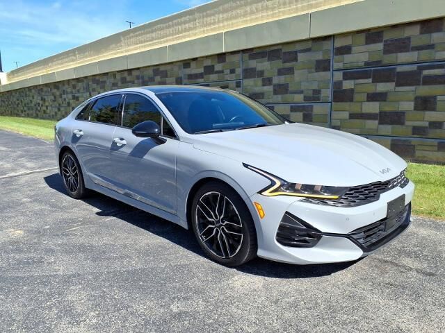 2022 Kia K5 GT