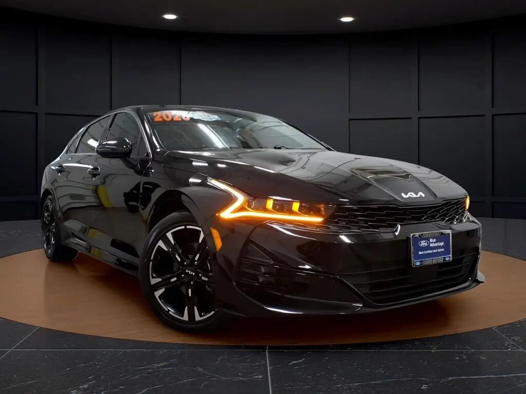 2023 Kia K5 GT-Line — photo 1 of 13