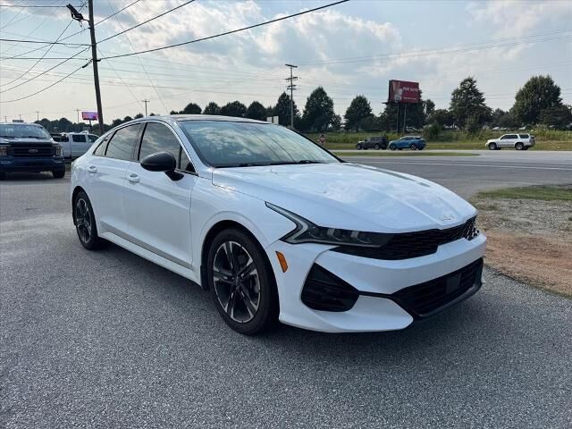 2022 Kia K5 GT-Line — photo 1 of 16