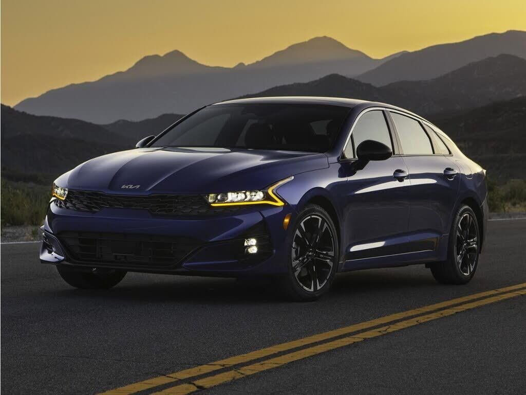 2022 Kia K5 GT-Line — photo 1 of 1