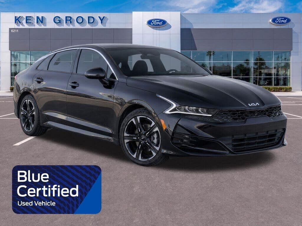 2022 Kia K5 GT-Line — photo 1 of 2
