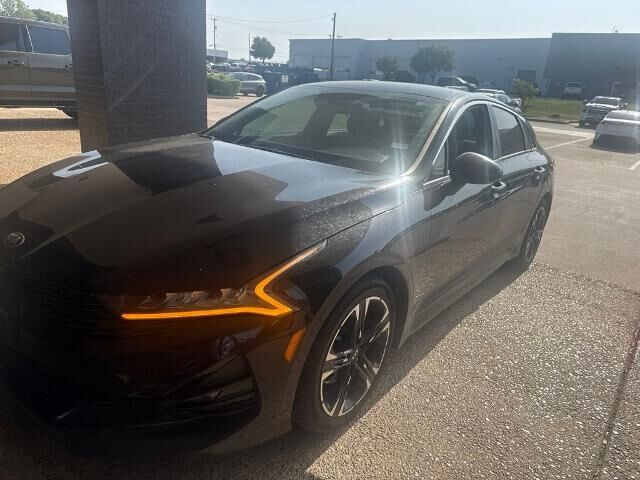 2021 Kia K5 GT-Line — photo 1 of 13