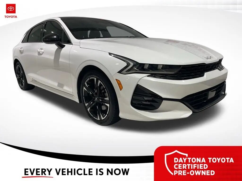 2024 Kia K5 GT-Line — photo 1 of 13