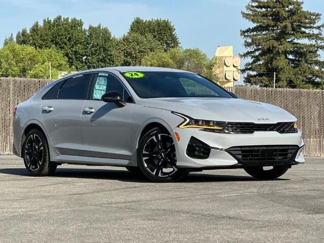 2024 Kia K5 GT-Line