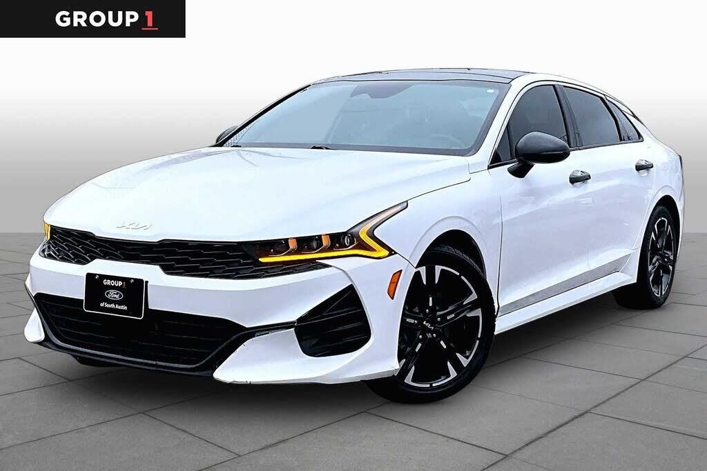 2024 Kia K5 GT-Line — photo 1 of 1