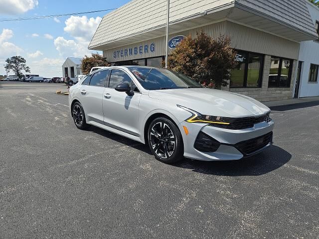 2022 Kia K5 GT-Line — photo 1 of 13