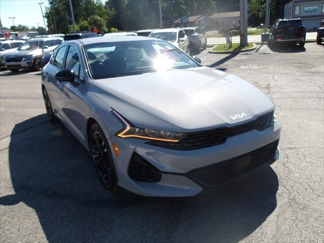2024 Kia K5 GT-Line — photo 1 of 18