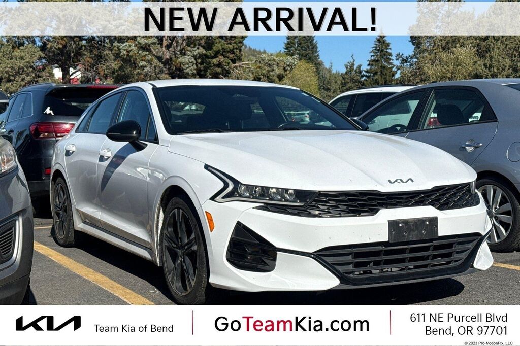 2022 Kia K5 GT-Line — photo 1 of 12