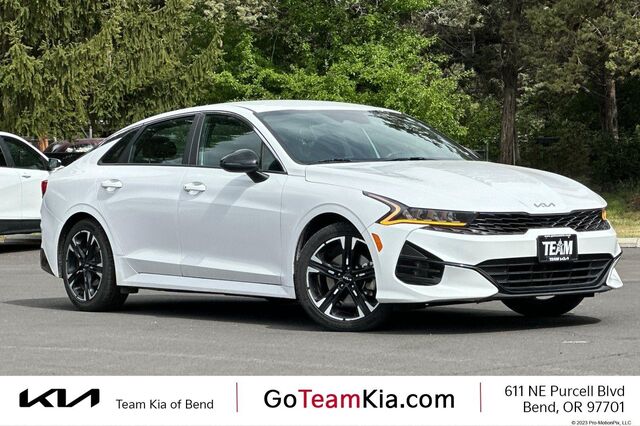 2022 Kia K5 GT-Line