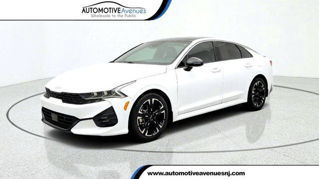 2022 Kia K5 GT-Line