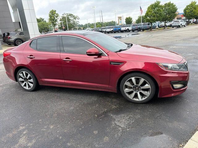 2013 Kia Optima SX — photo 1 of 13