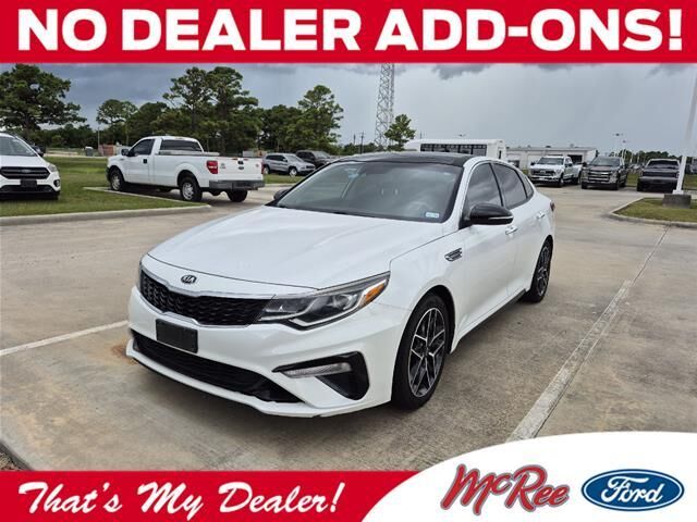 2020 Kia Optima LX — photo 1 of 13