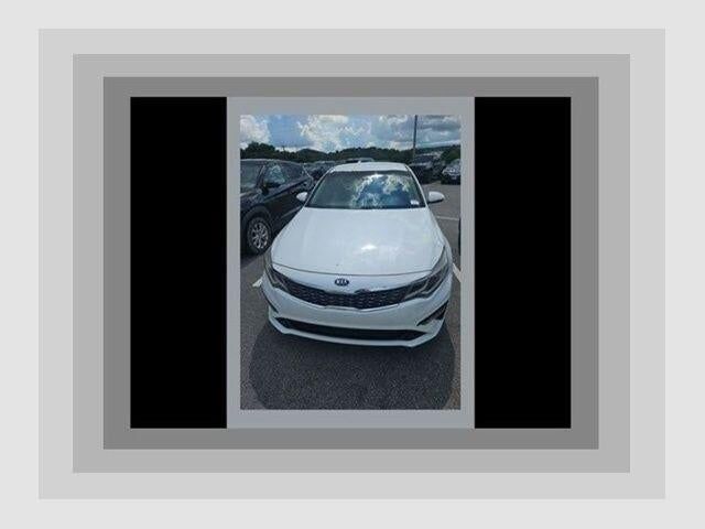 2019 Kia Optima LX — photo 1 of 25