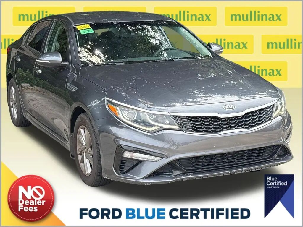2020 Kia Optima LX — photo 1 of 23