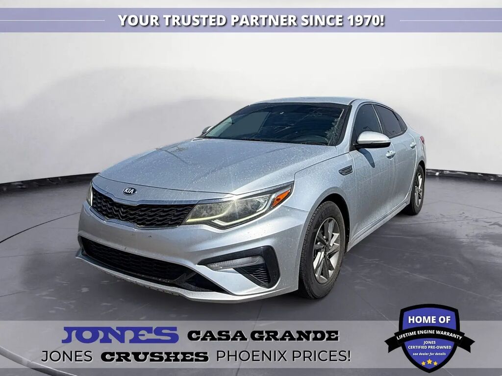 2019 Kia Optima LX — photo 1 of 15