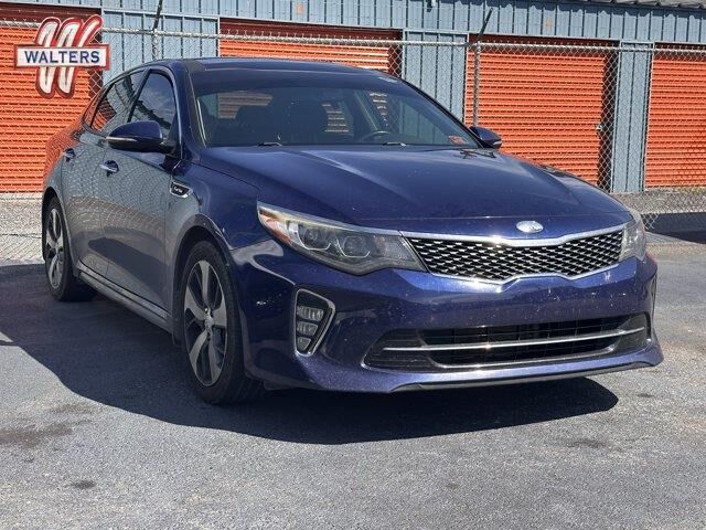 2018 Kia Optima SX Turbo — photo 1 of 27