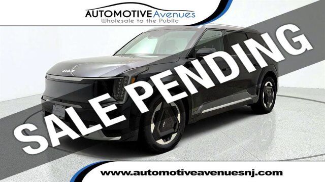 2026 Kia EV9 Land