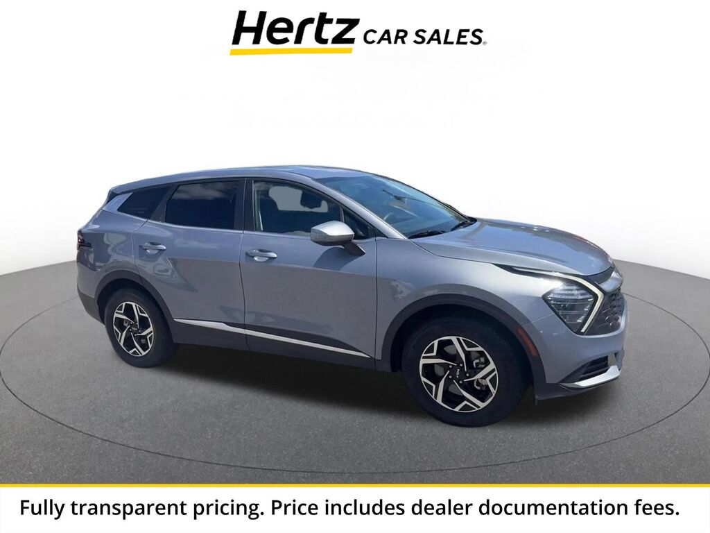 2025 Kia Sportage LX — photo 1 of 13