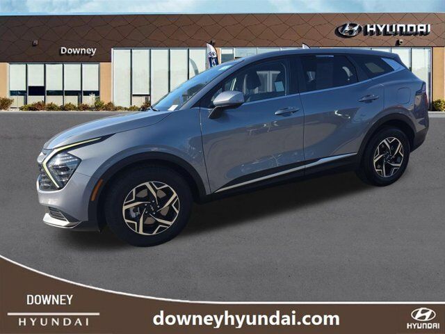 2025 Kia Sportage LX — photo 1 of 1