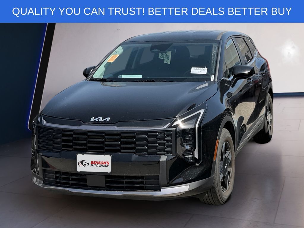 2026 Kia Sportage LX — photo 1 of 13