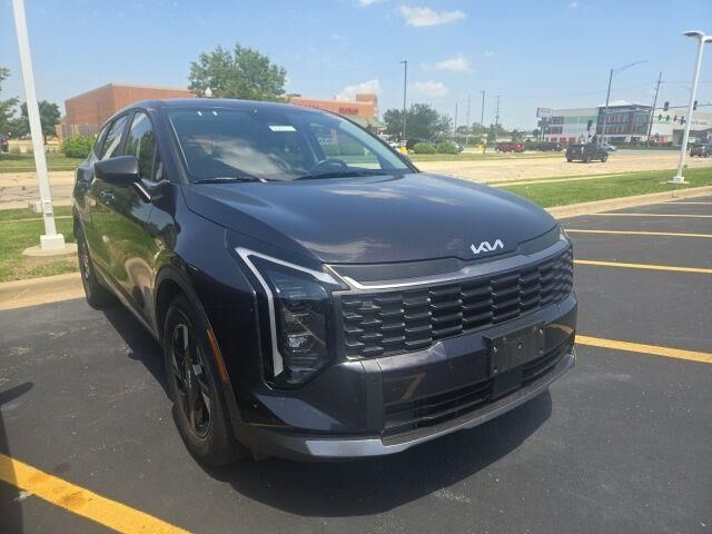 2026 Kia Sportage LX — photo 1 of 13