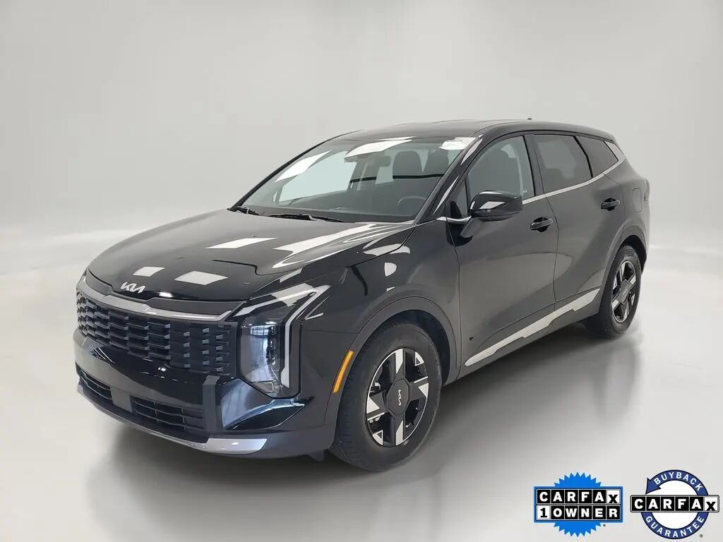 2026 Kia Sportage LX — photo 1 of 12