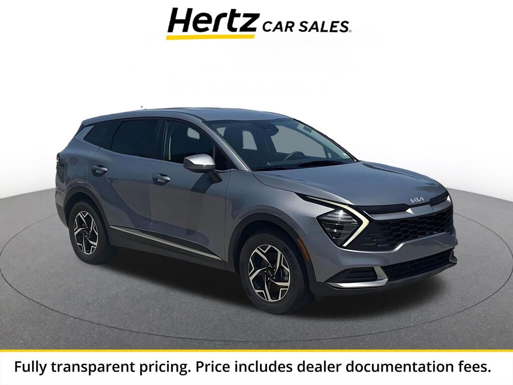 2025 Kia Sportage LX — photo 1 of 13