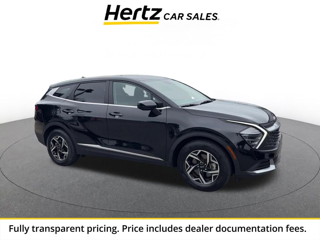 2025 Kia Sportage LX — photo 1 of 13