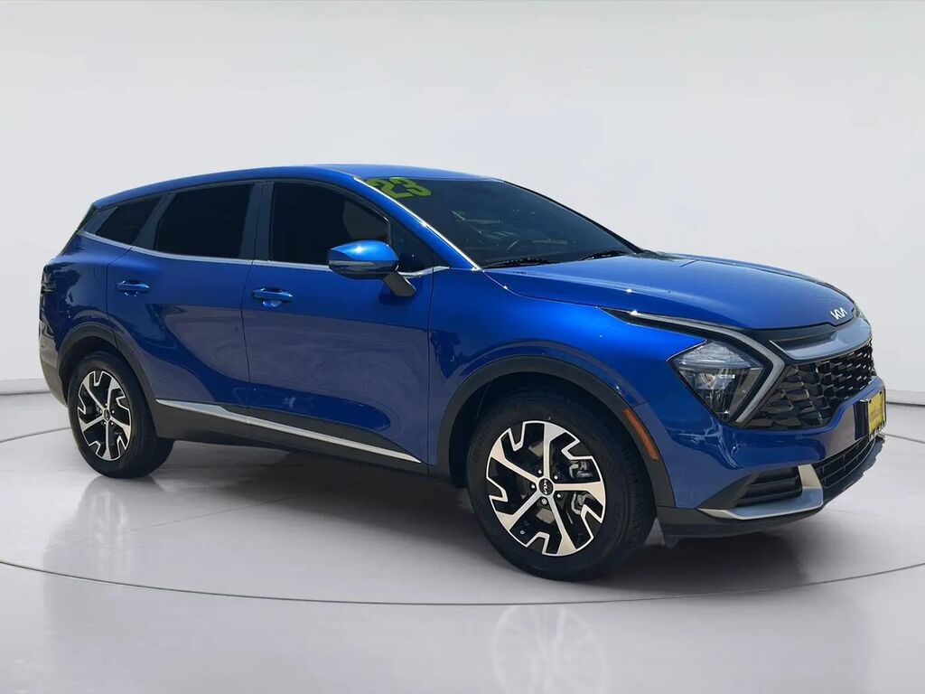 2023 Kia Sportage EX — photo 1 of 13