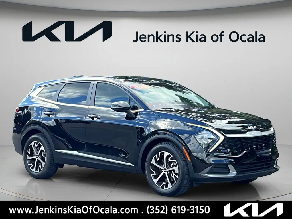 2023 Kia Sportage EX — photo 1 of 13