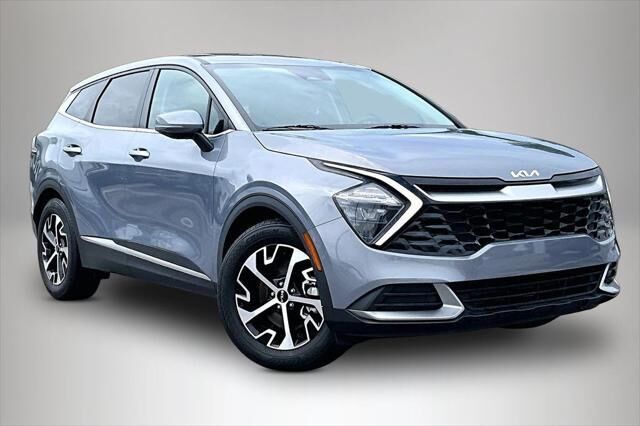 2023 Kia Sportage EX — photo 1 of 13