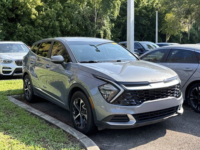 2023 Kia Sportage EX — photo 1 of 11