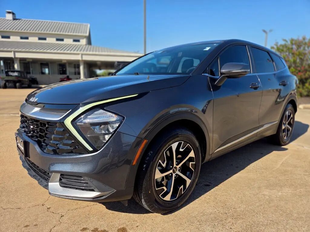 2023 Kia Sportage EX — photo 1 of 13