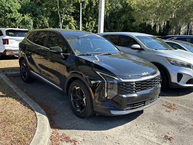 2026 Kia Sportage EX — photo 1 of 11