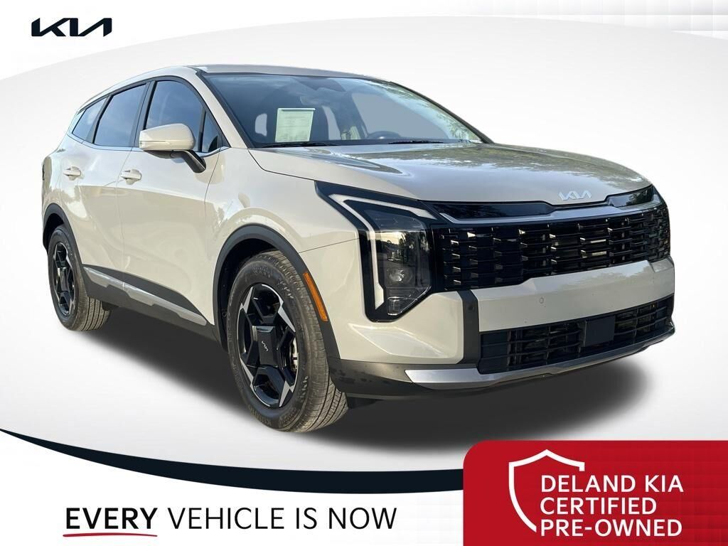 2026 Kia Sportage EX — photo 1 of 13
