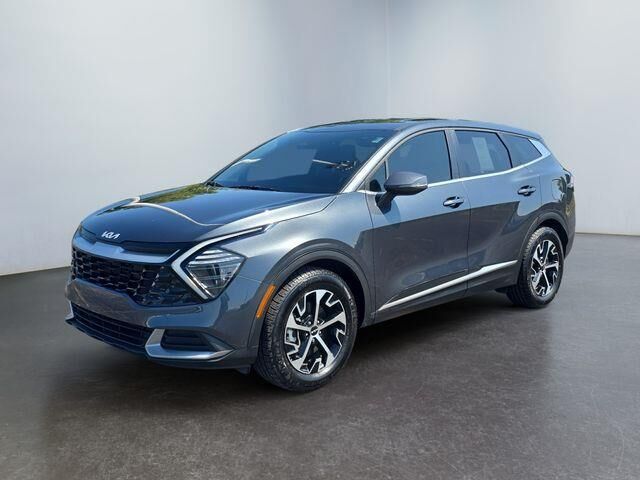 2024 Kia Sportage EX — photo 1 of 13