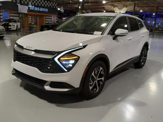 2025 Kia Sportage EX