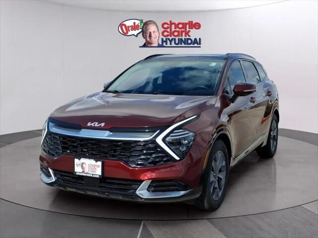 2025 Kia Sportage SX — photo 1 of 13