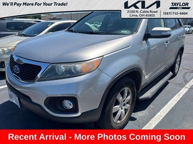 2013 Kia Sorento LX — photo 1 of 1